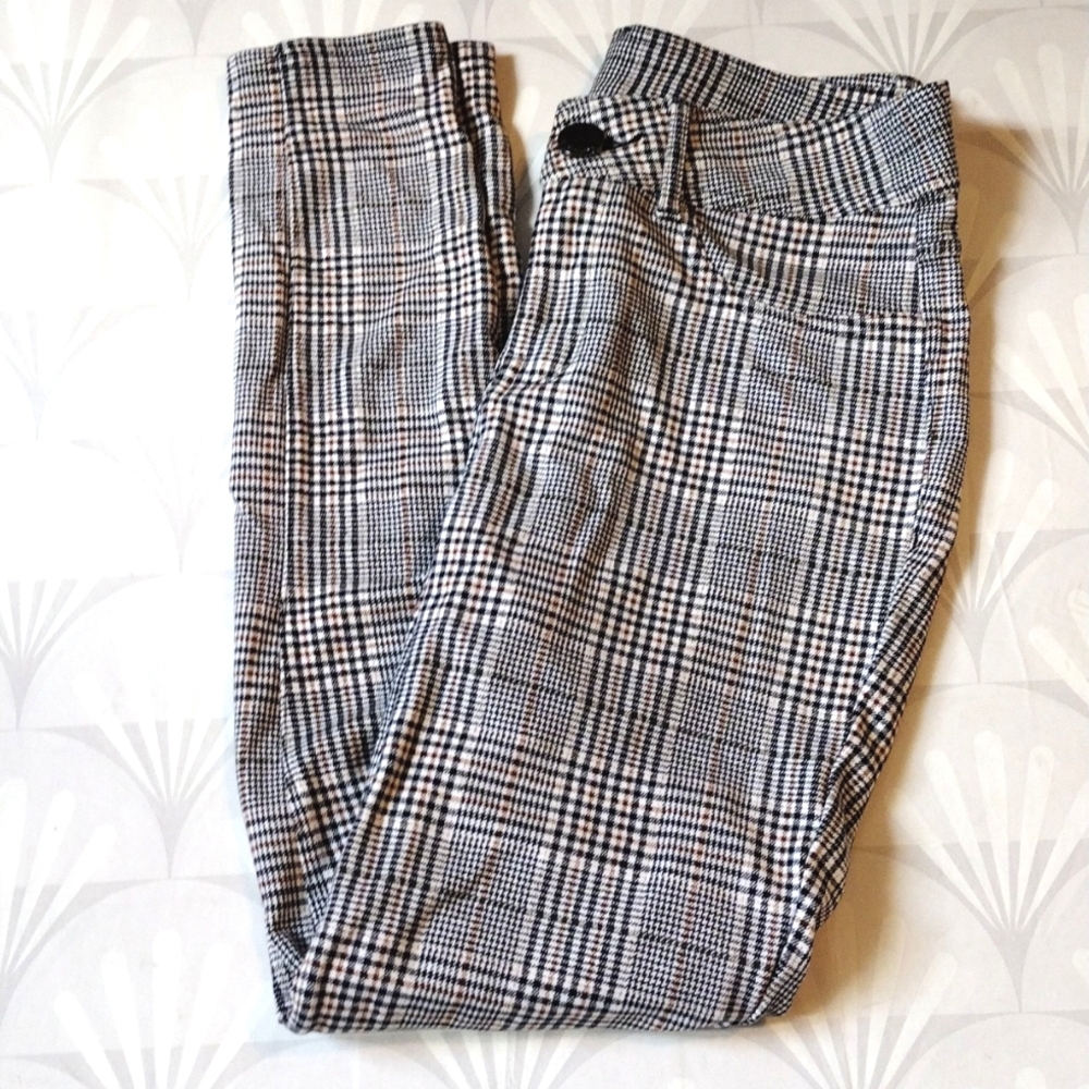 $5 Deal Seven7 plaid skinny pant - Picture 1 of 5